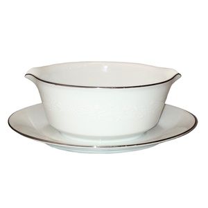 *5 for $25!* Noritake White Platinum Trim 6450Q Reina Underplate Gravy Boat